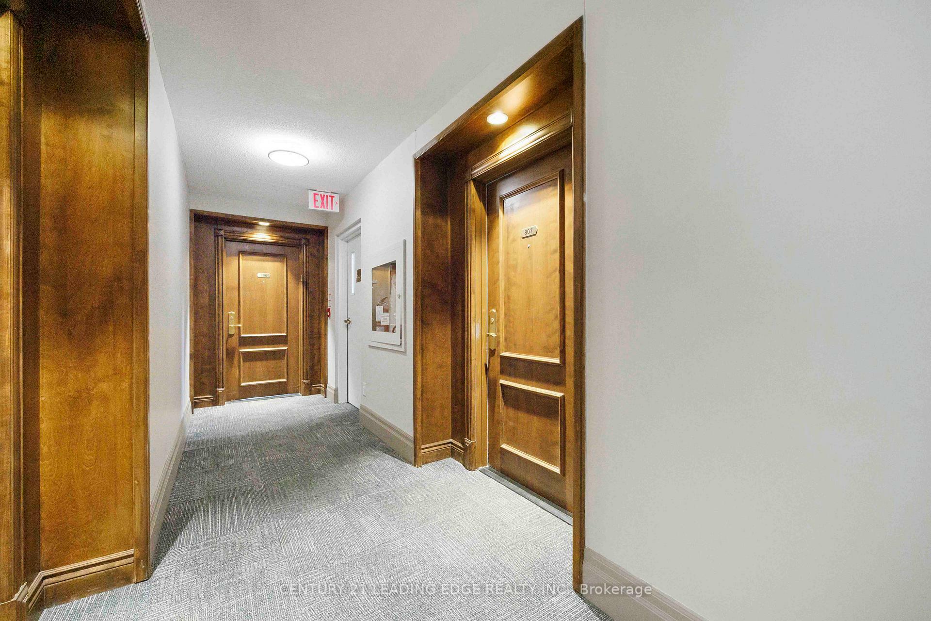 Photo de la propriété: 130 Pond Drive 807 ON L3T 7W5