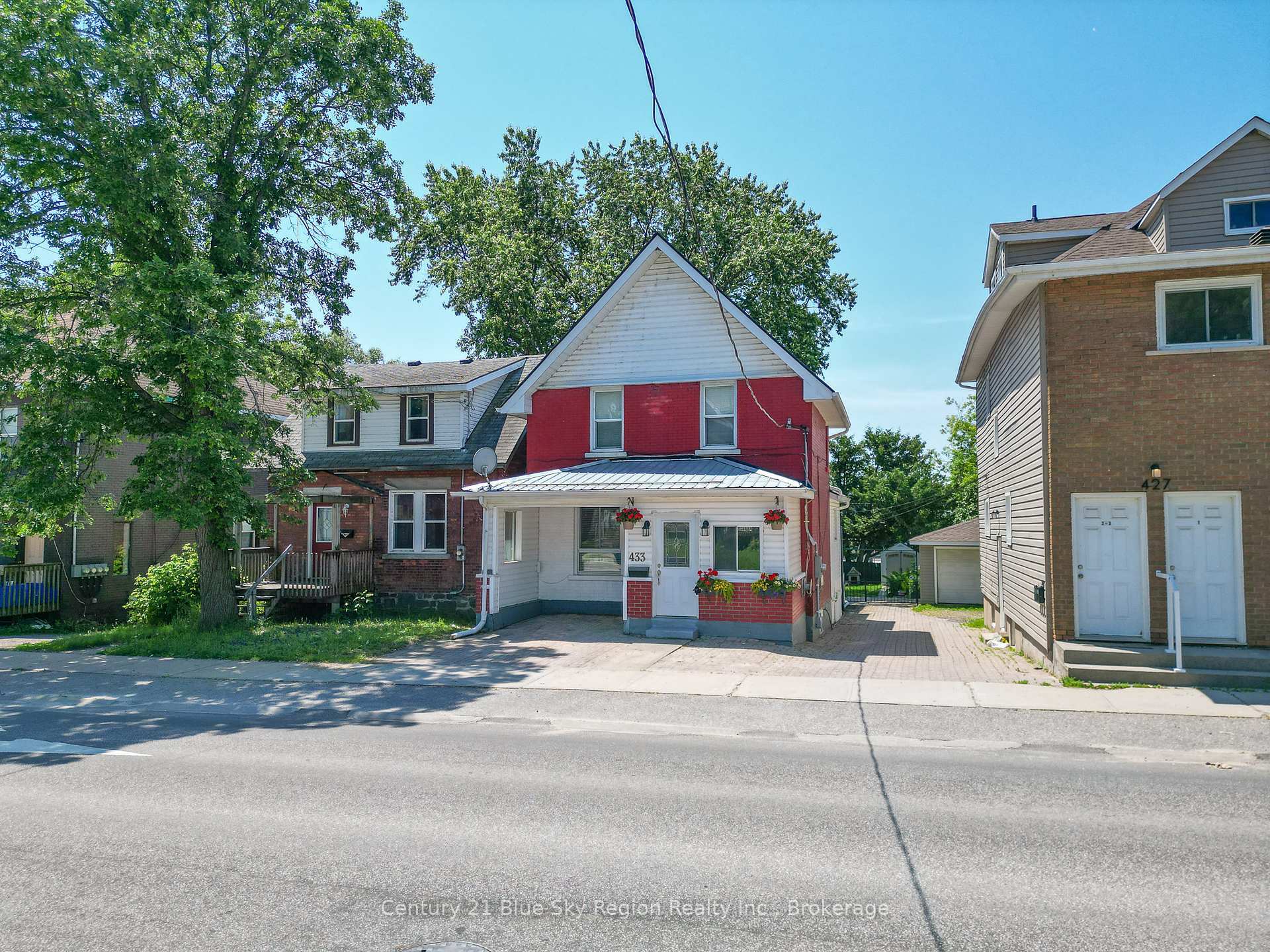 Photo de la propriété:  433 McIntyre Street E  ON P1B 1E1 