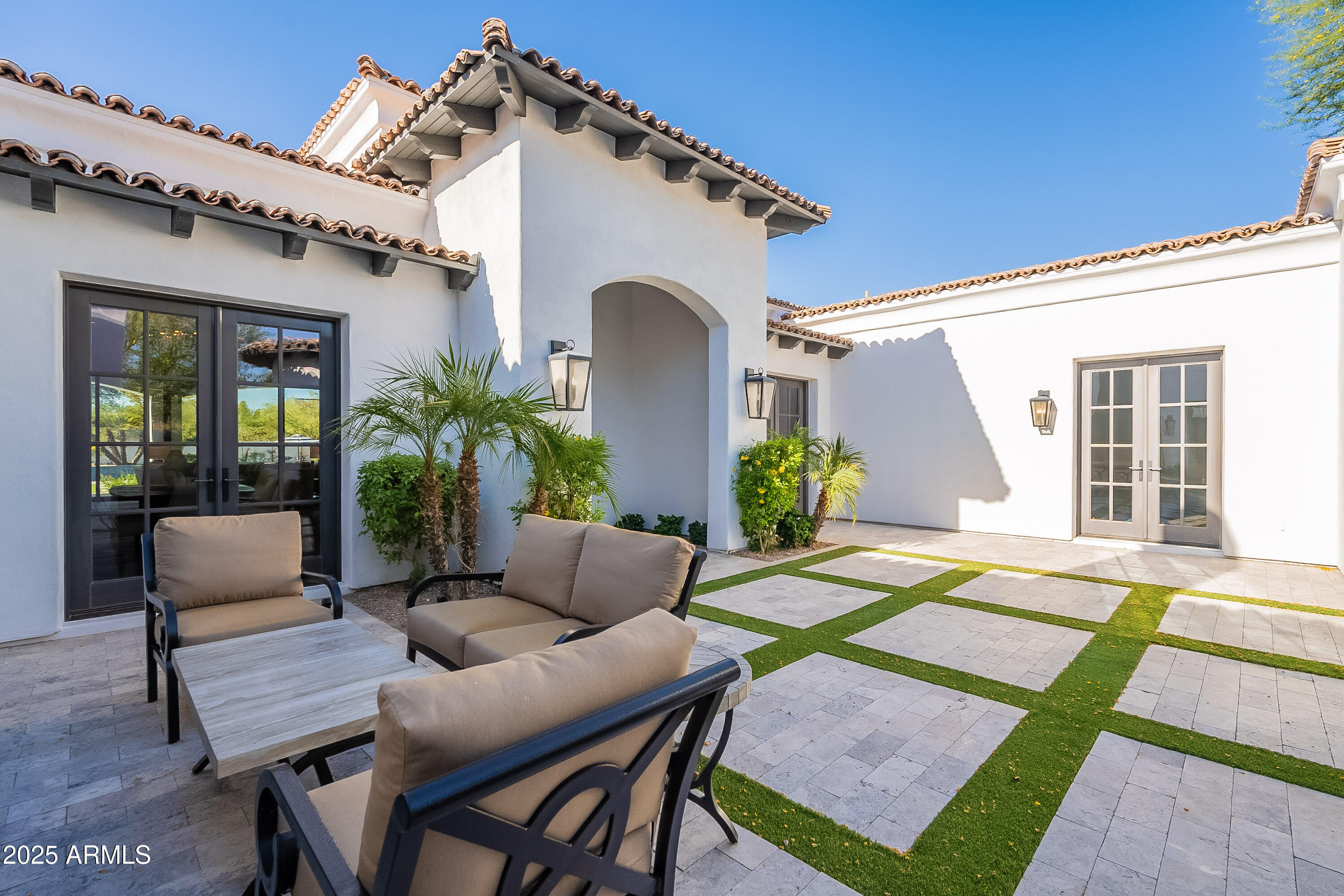 Property Photo: 6802 E Sunnyvale Road AZ 85253