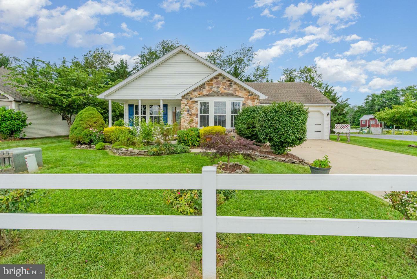 Property Photo:  38 Lantern Lane  PA 17257 