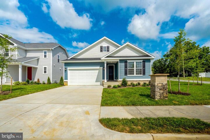 Property Photo:  100 Midsummer Lane  VA 22645 