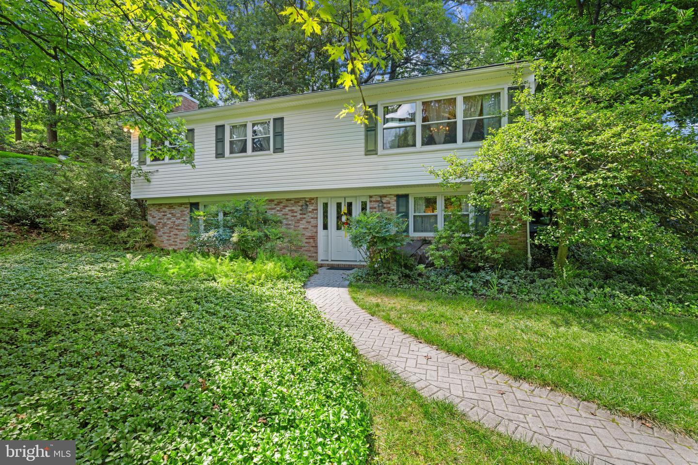 4902 Worthington Way  Ellicott City MD 21043 photo
