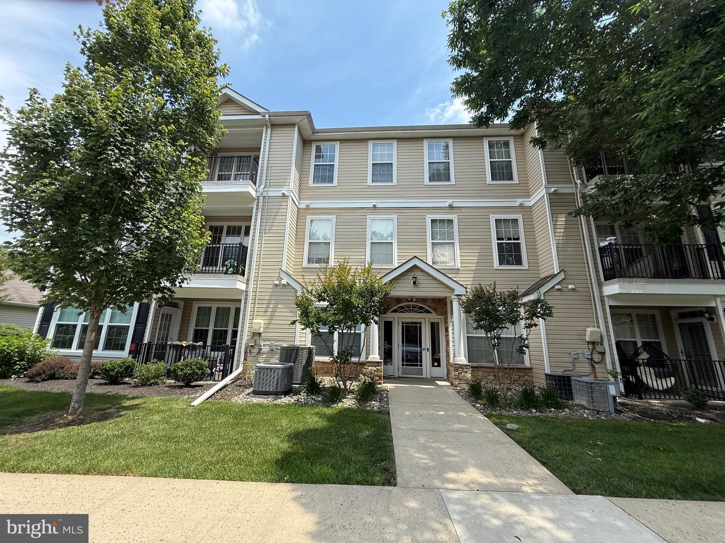 Property Photo: 76 Kyle Way NJ 08628