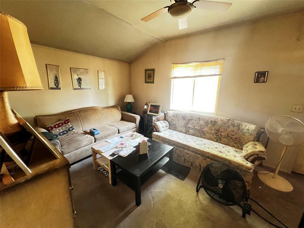 Photo de la propriété:  819 Ebby Avenue  MB R3M 2H2 