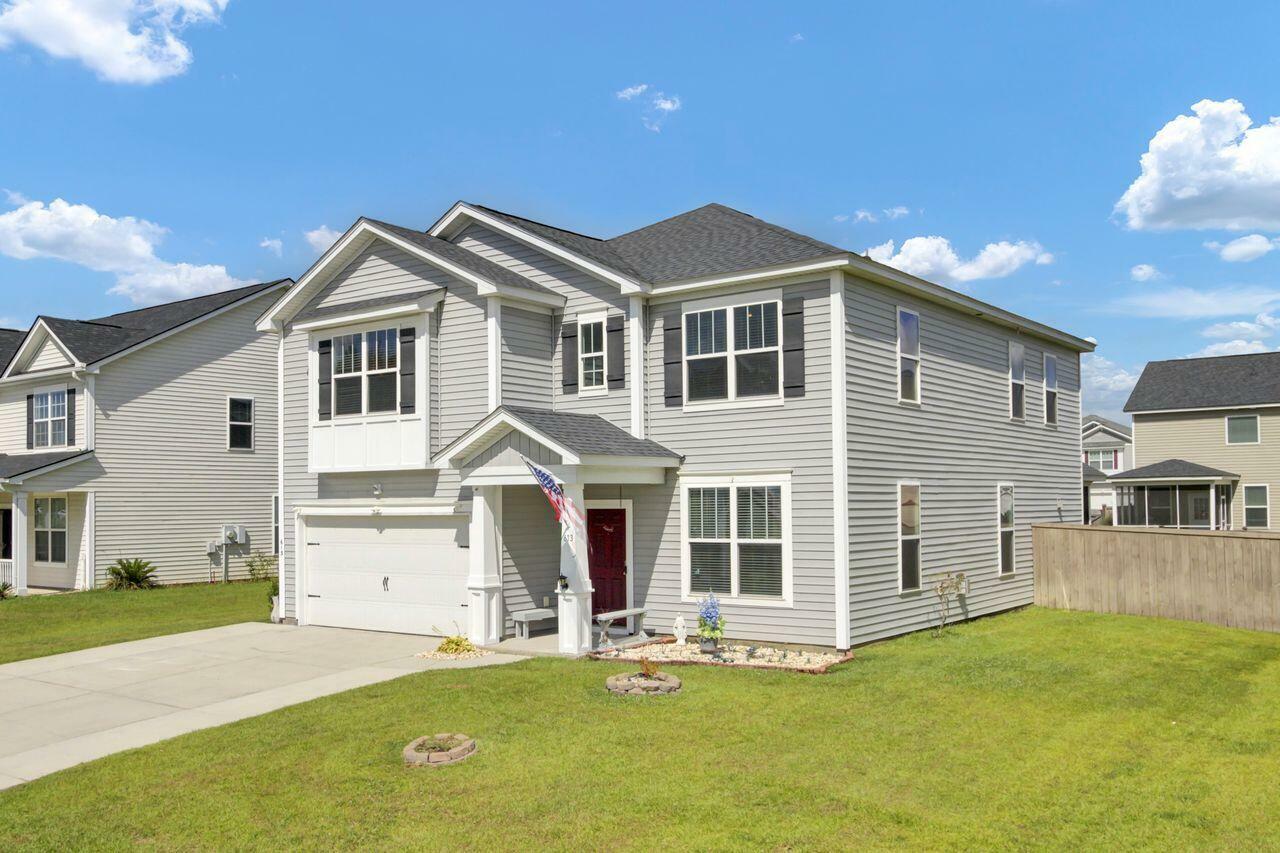 Property Photo: 613 Ravens Wood Road SC 29486