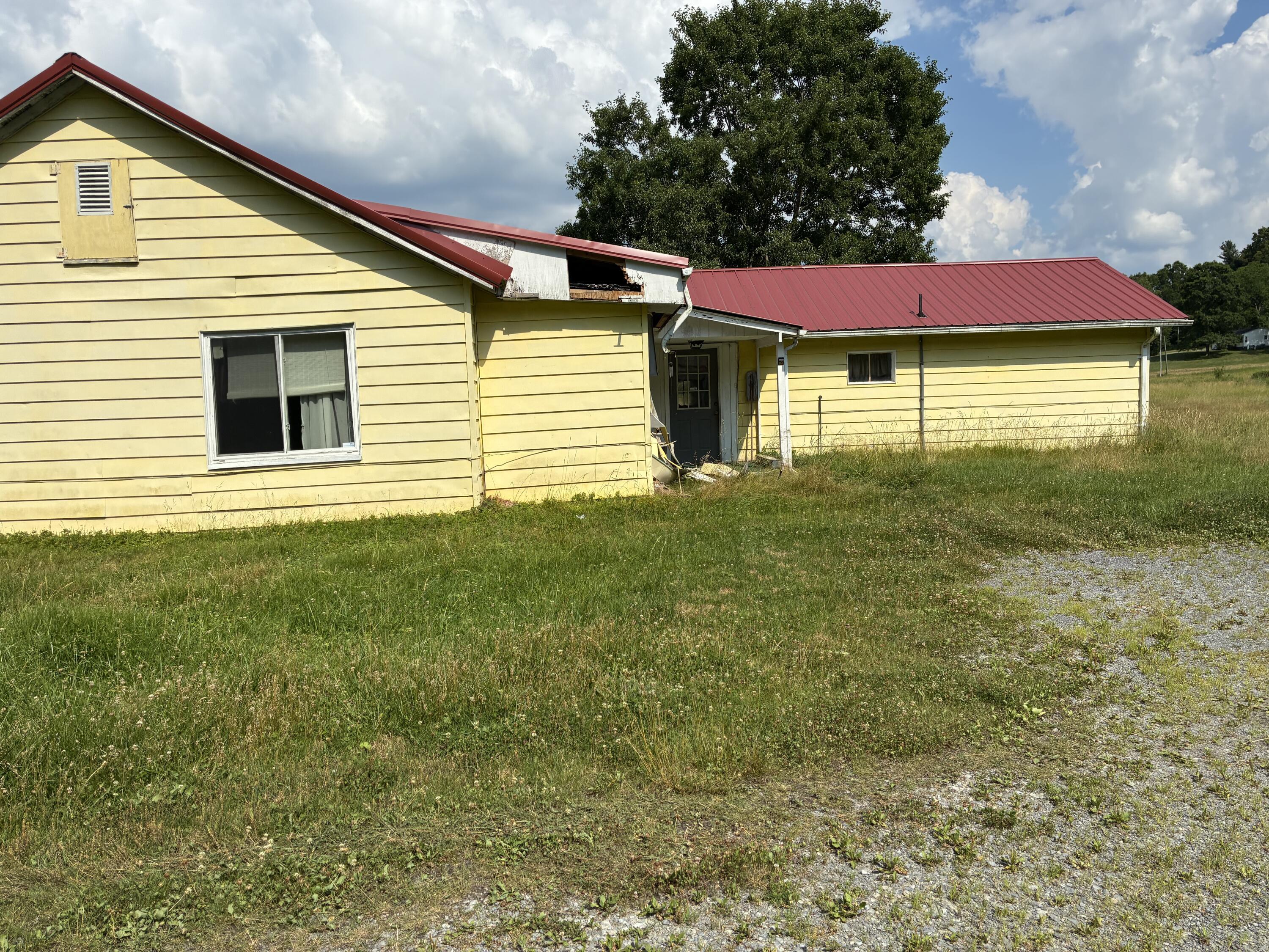 265 Old Pike Rd  Smoot WV 24977 photo