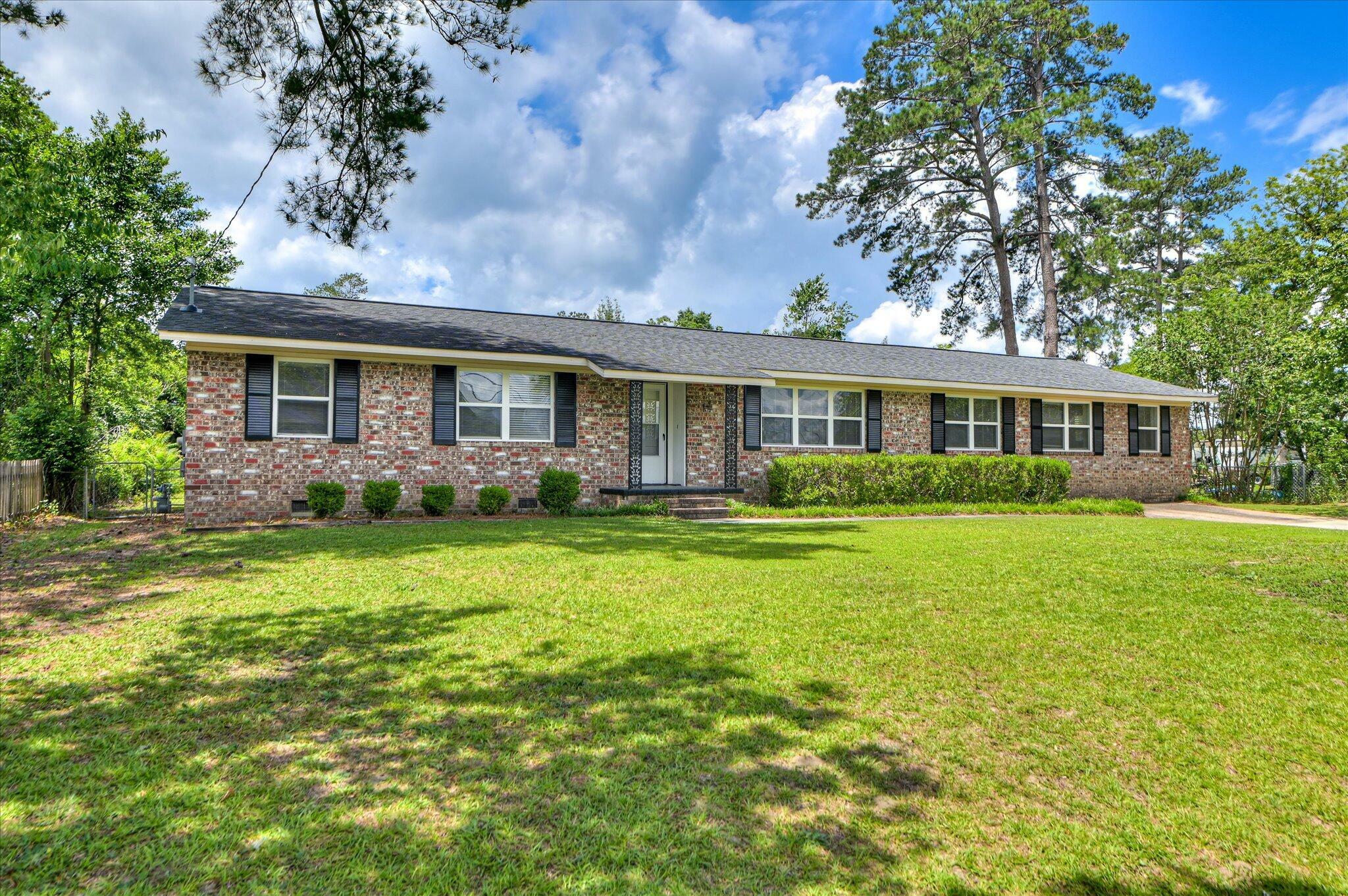 Property Photo: 231 Maywood Dr GA 30907