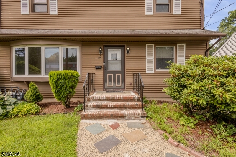Property Photo: 39 Academy Ave NJ 07062