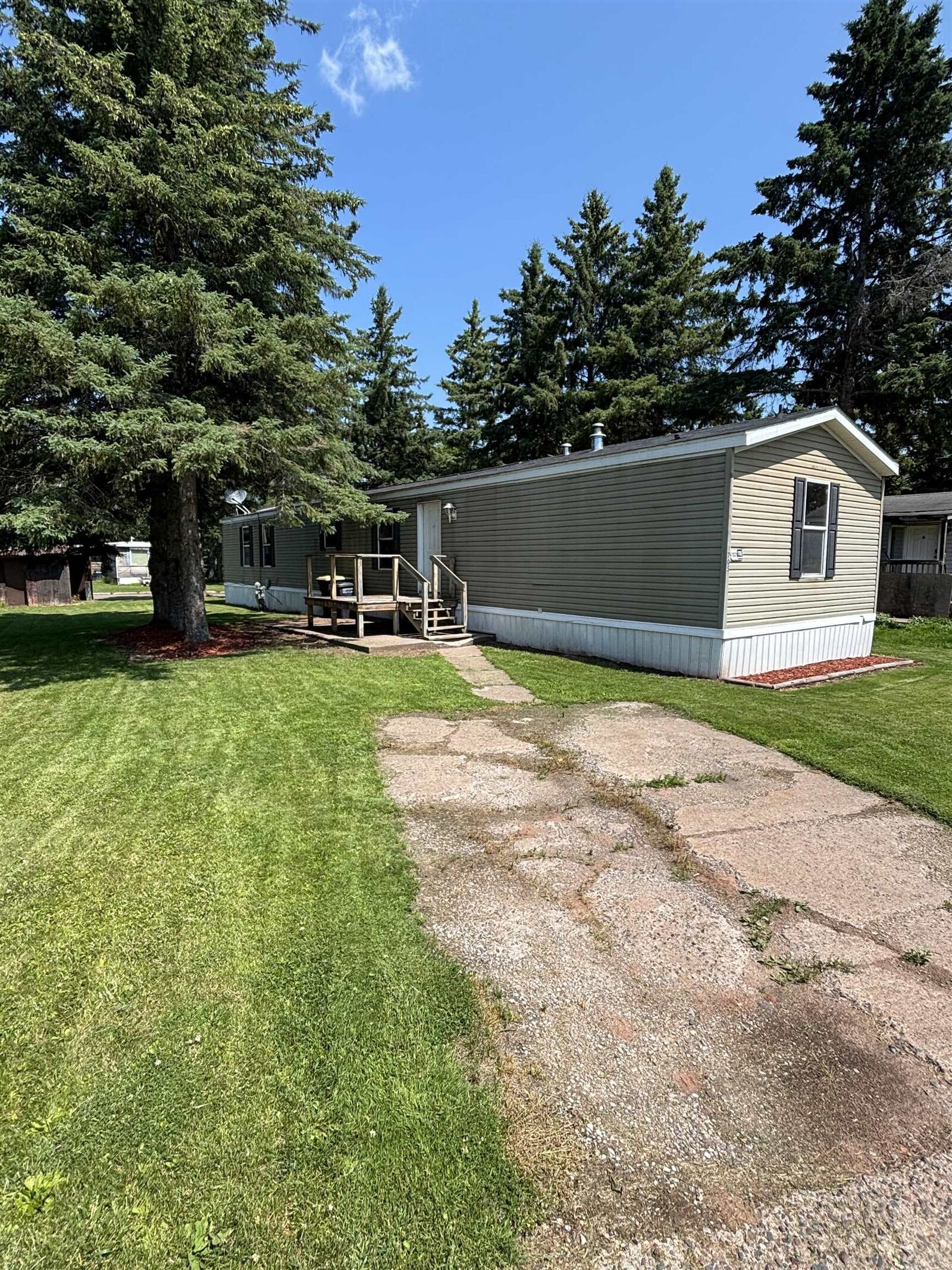 Property Photo: 1705 Cary St WI 54806