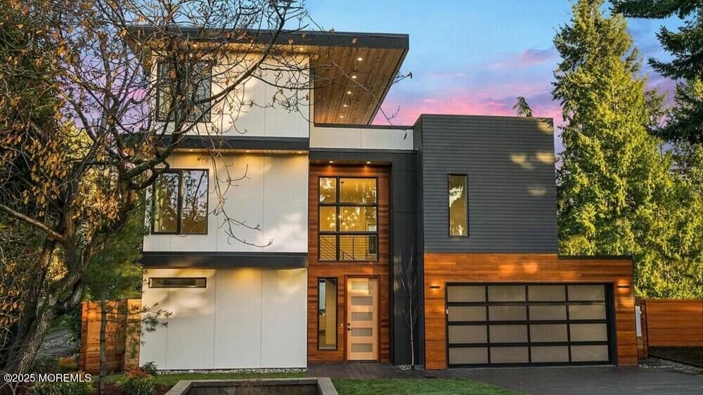 Property Photo:  27 Royal Drive  NJ 08723 
