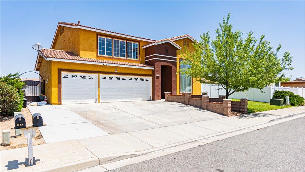 Property Photo:  12274 Durango Court  CA 92392 