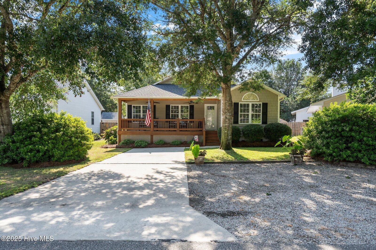 Property Photo:  126 NW 5th Street  NC 28465 