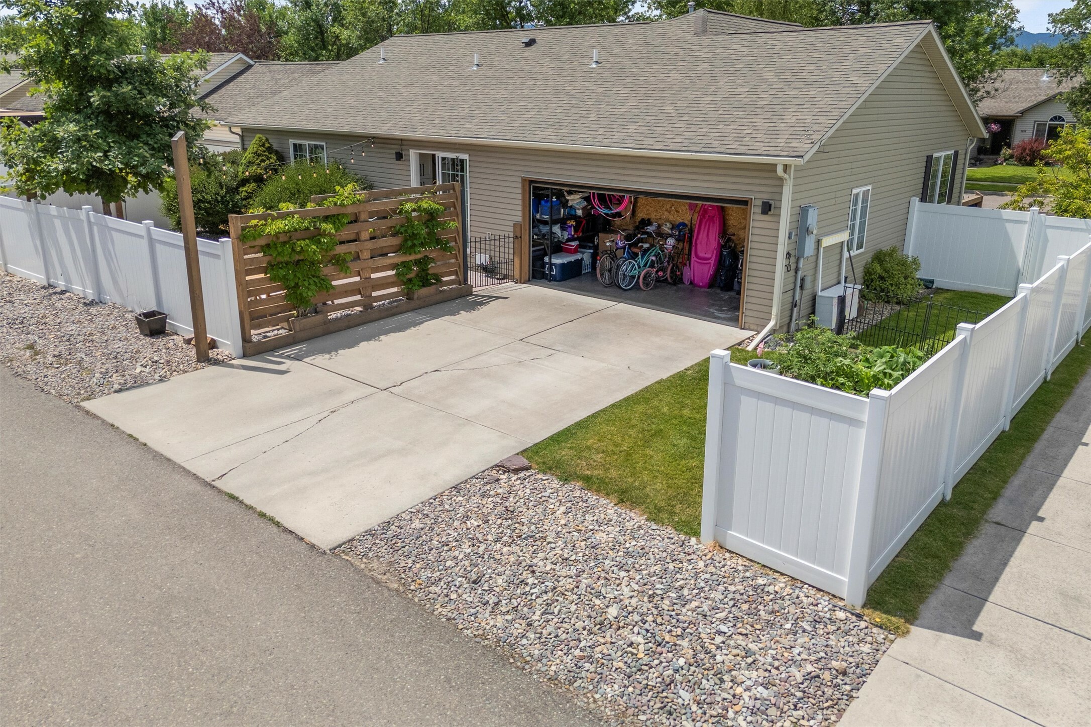 Property Photo:  2696 Stratford Lane  MT 59808 