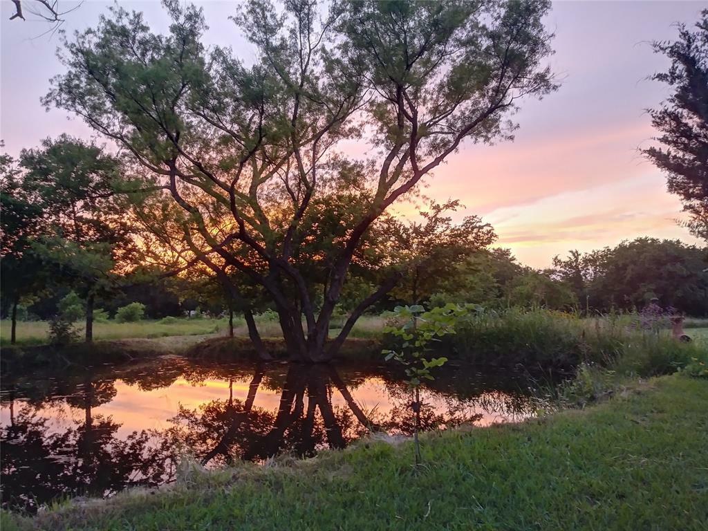 Property Photo: 9437 Johns Road TX 76009