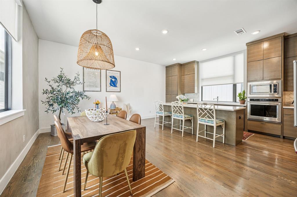 Property Photo: 1922 La Croix Place TX 75214