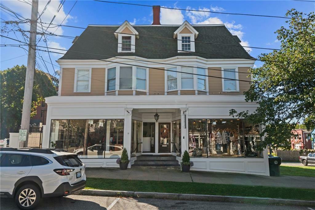 Property Photo:  18 State Street 2E  RI 02809 