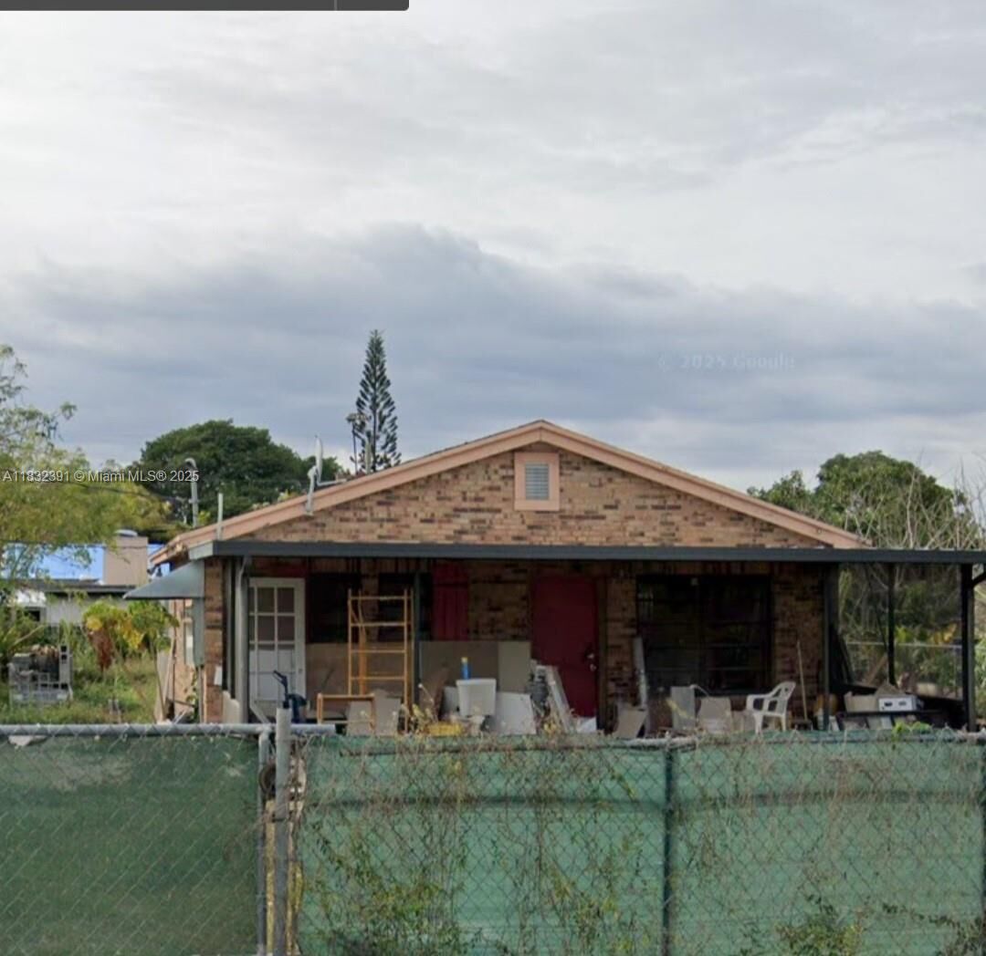 Property Photo: 23100 SW 123rd Ave FL 33170