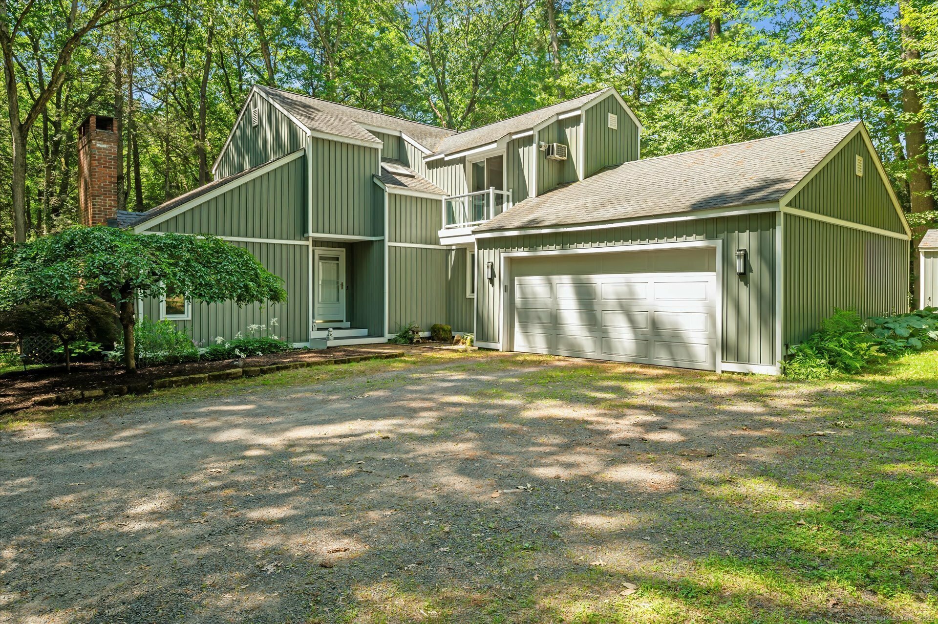 Property Photo: 25 Tall Wood Hollow CT 06001