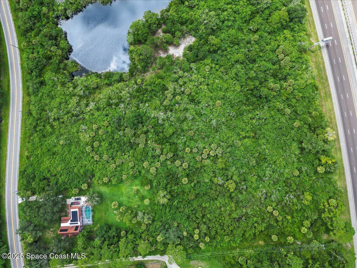 Property Photo: 7435 Windover Way FL 32780