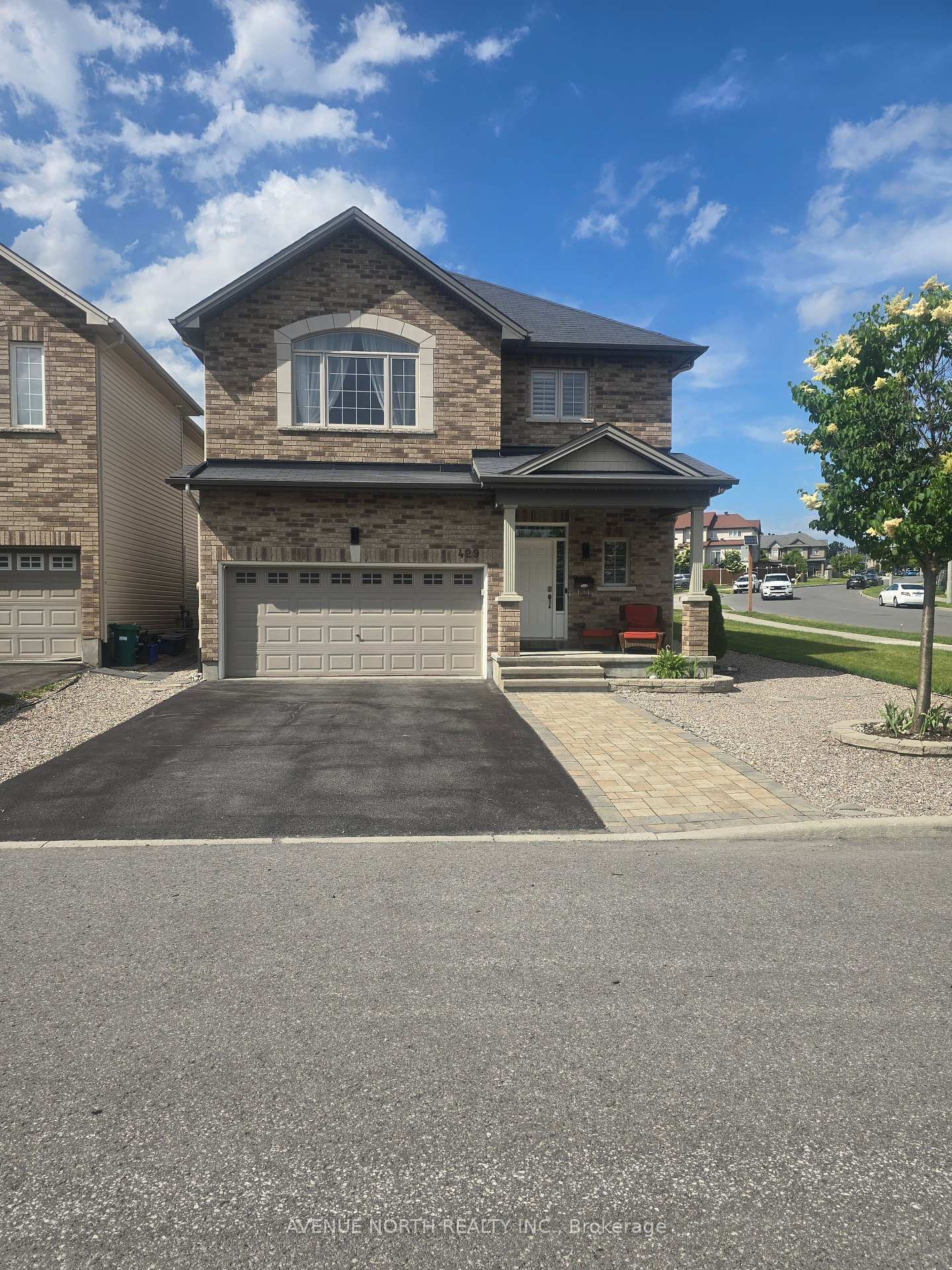 429 Dovehaven Street  Orleans - Convent Glen and Area ON K1W 0H2 photo