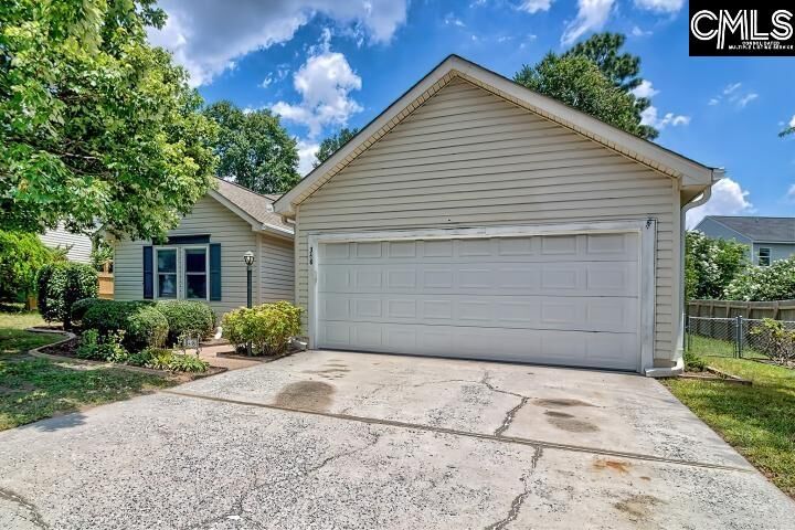 Property Photo: 348 Pin Oak SC 29073