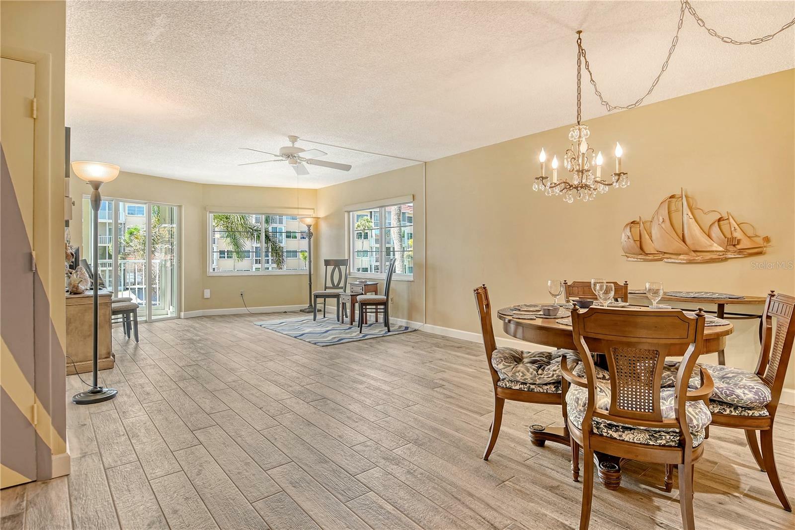 Property Photo: 1250 N Portofino Drive 208 FL 34242