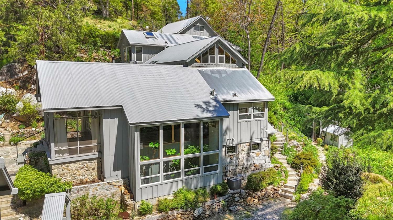 Property Photo:  506 Bridge Street  CA 95959 