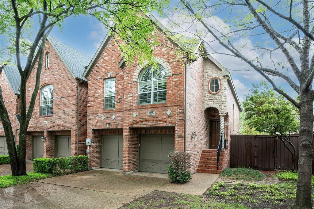 Property Photo: 4144 Towne Green Circle TX 75001