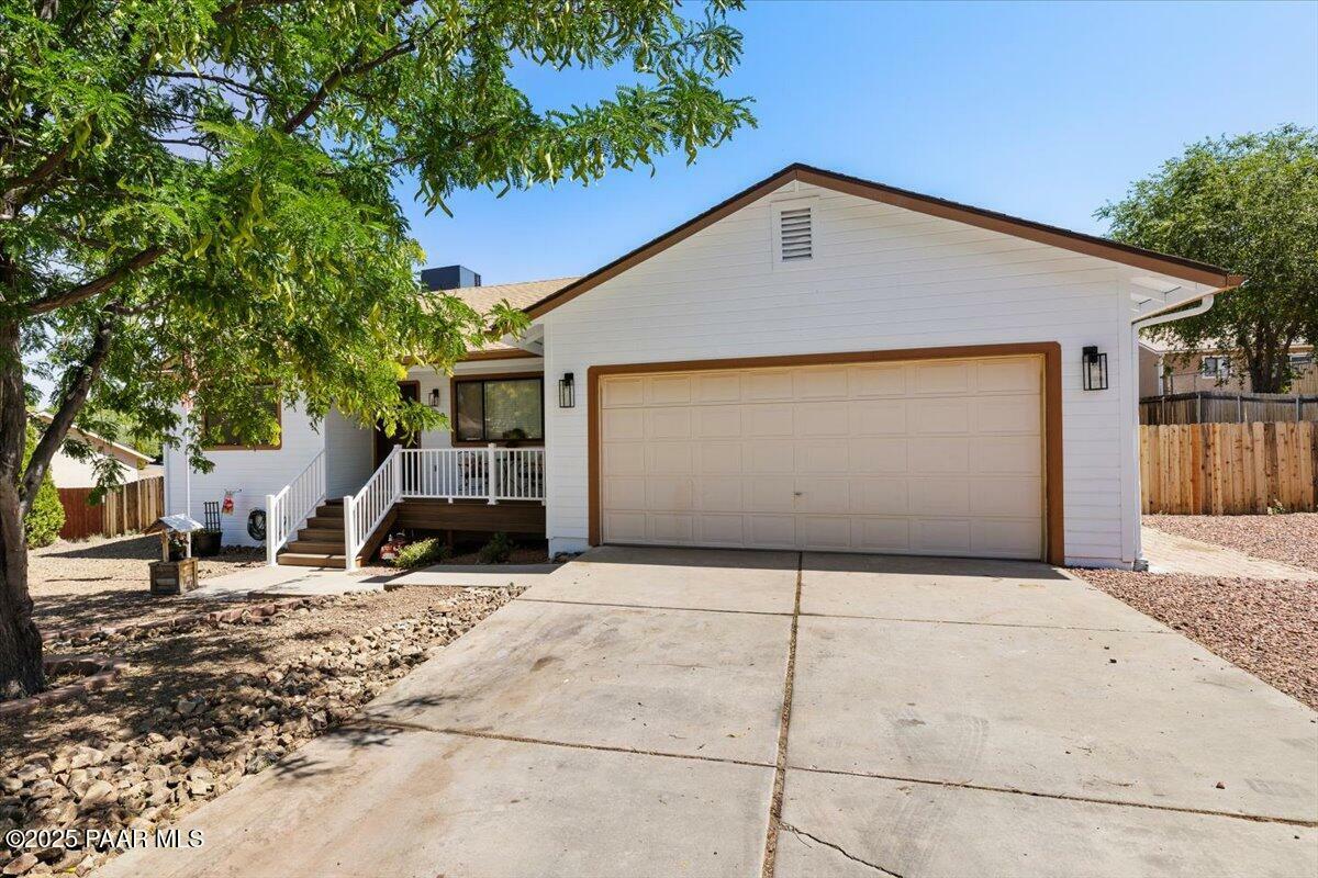 Property Photo: 8760 E Volcano Drive AZ 86314