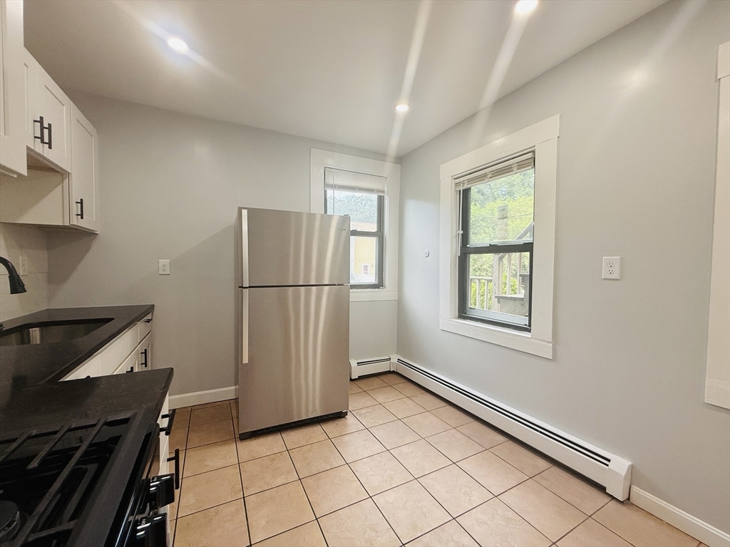Property Photo: 183 Windsor St 1 MA 02139