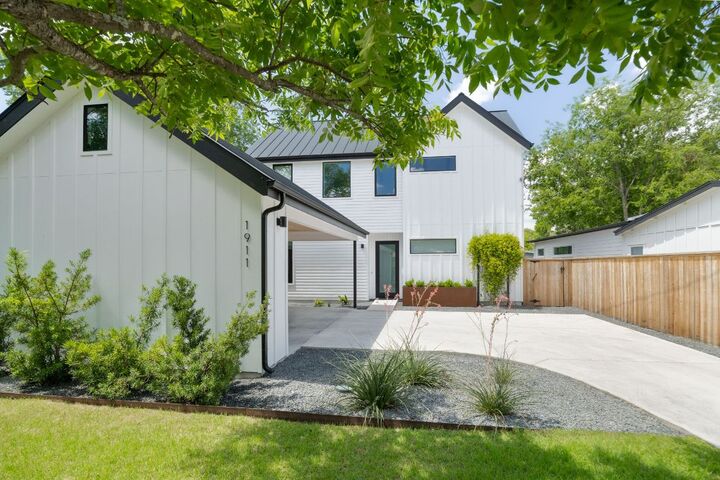 Property Photo: 1911 Piedmont Avenue TX 78757