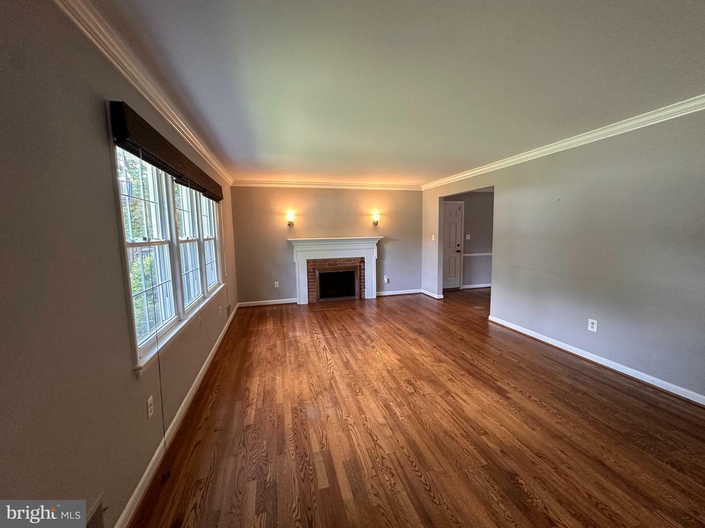 Property Photo: 1954 Foxhall Road VA 22101