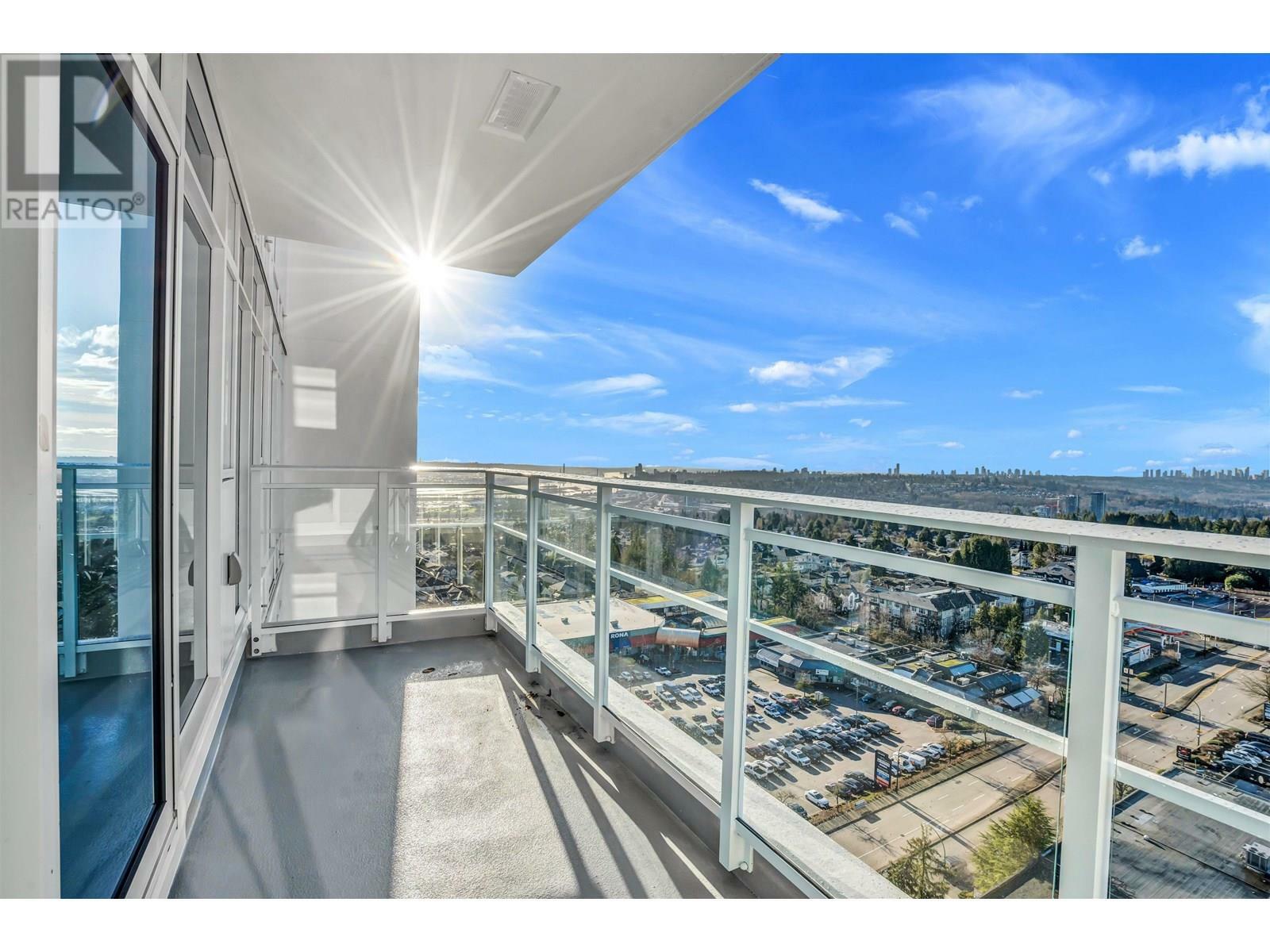 Photo de la propriété: 505 Nelson Street 1605 BC V3J 0R5