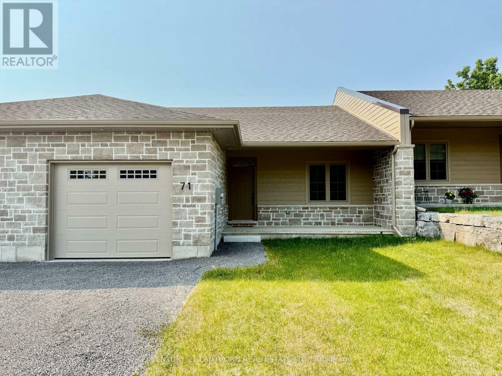 Property Photo:  71 Seymour Street West  ON K0K 2K0 