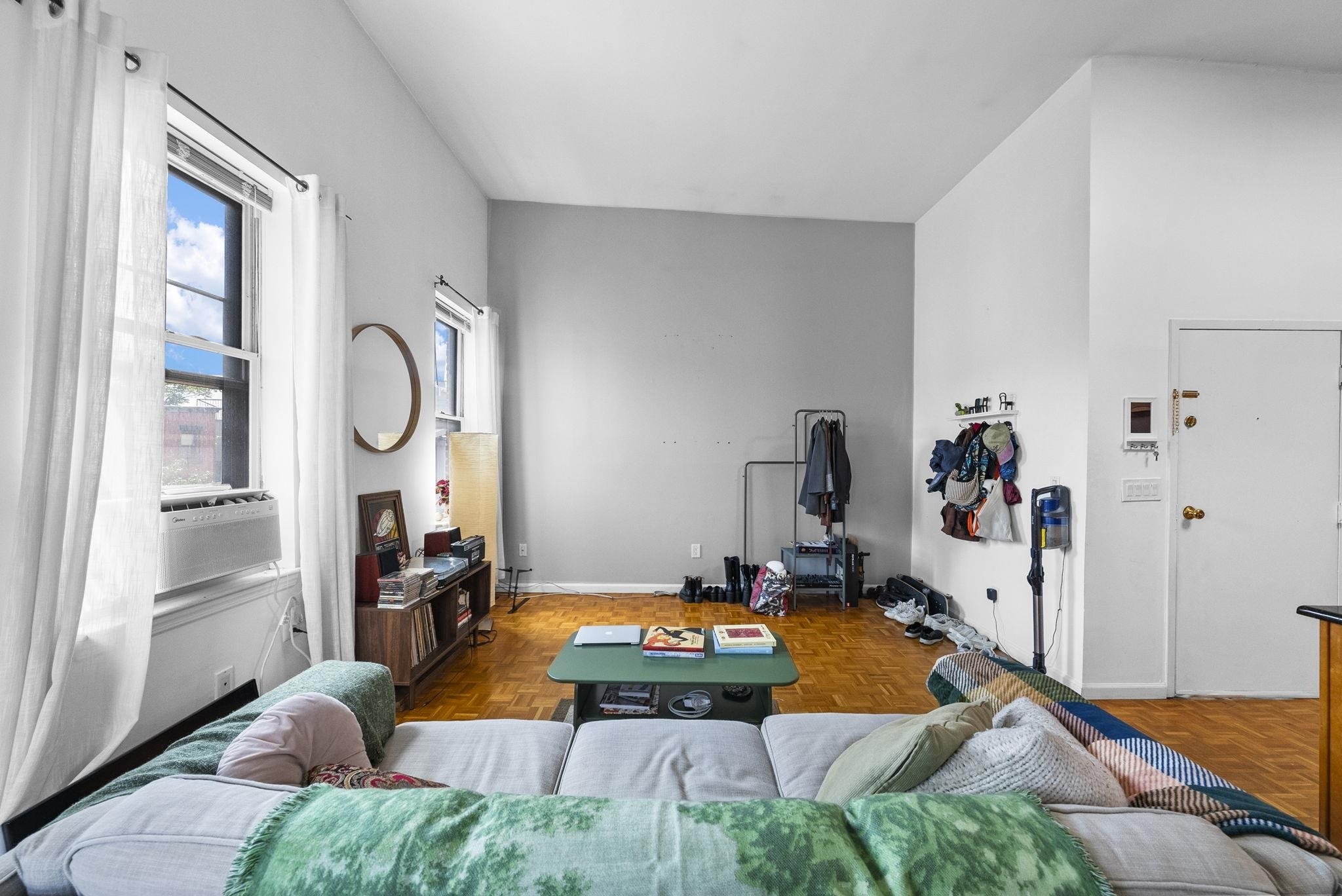 Property Photo: 550 2nd St 4 NJ 07030-6522