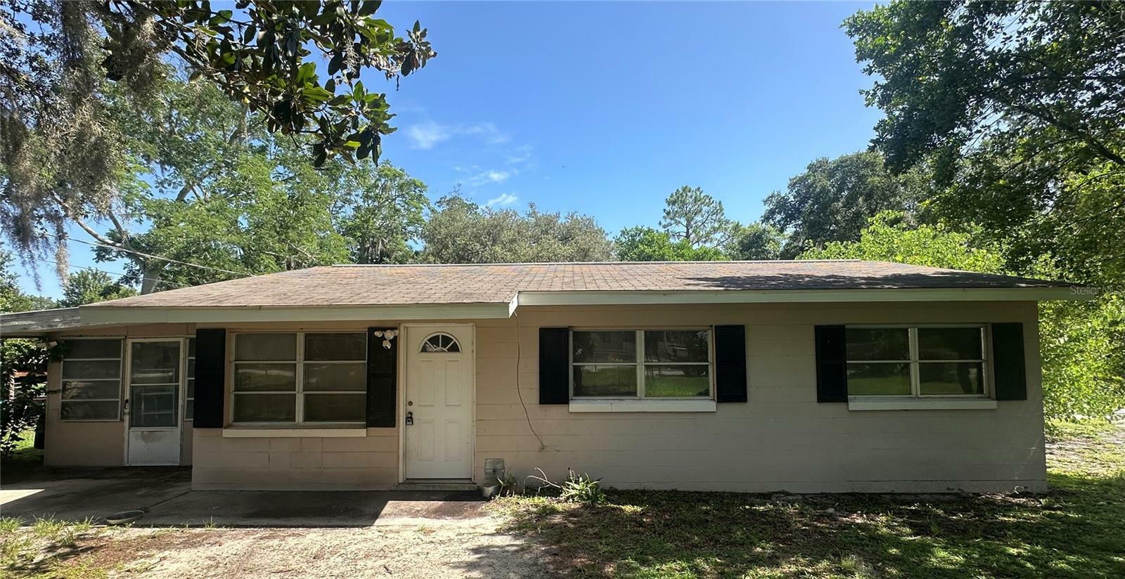 Property Photo: 11651 Fairmont Avenue FL 34788