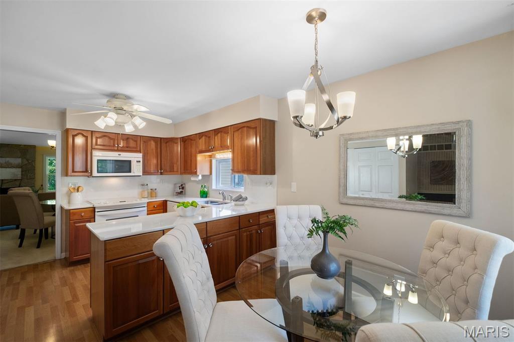 Property Photo:  1564 Walpole Drive  MO 63017 
