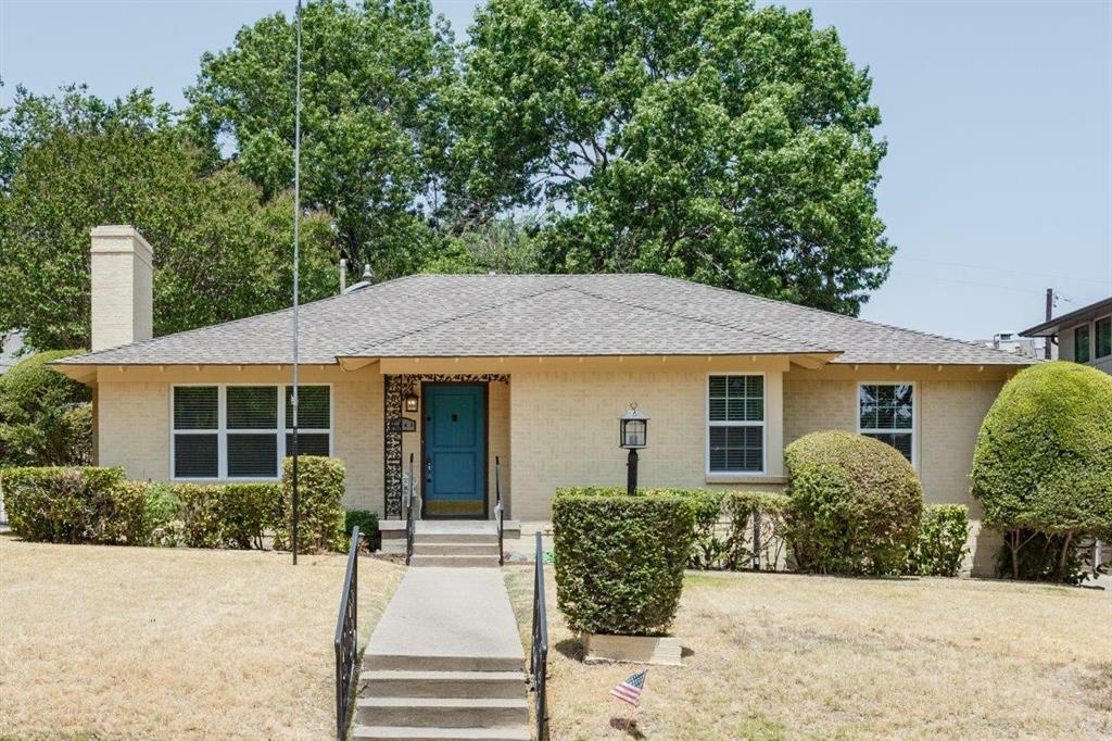 Property Photo: 6943 Bob O Link Drive TX 75214