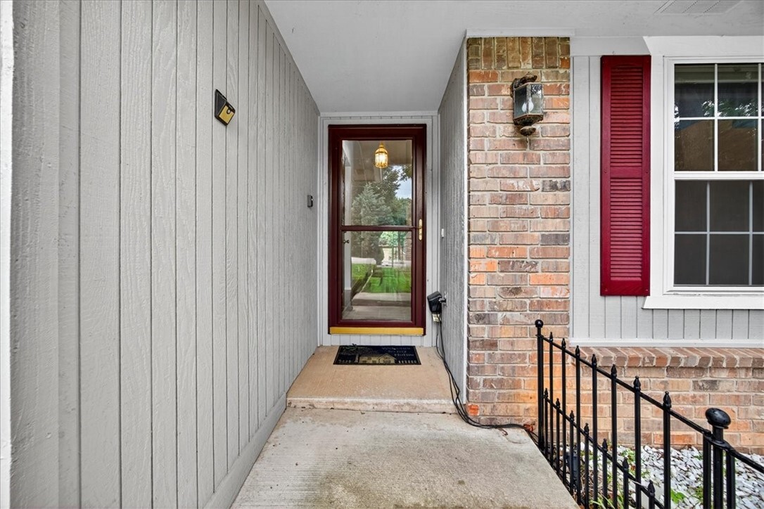 Property Photo: 9 Cullen Hills Drive AR 72715