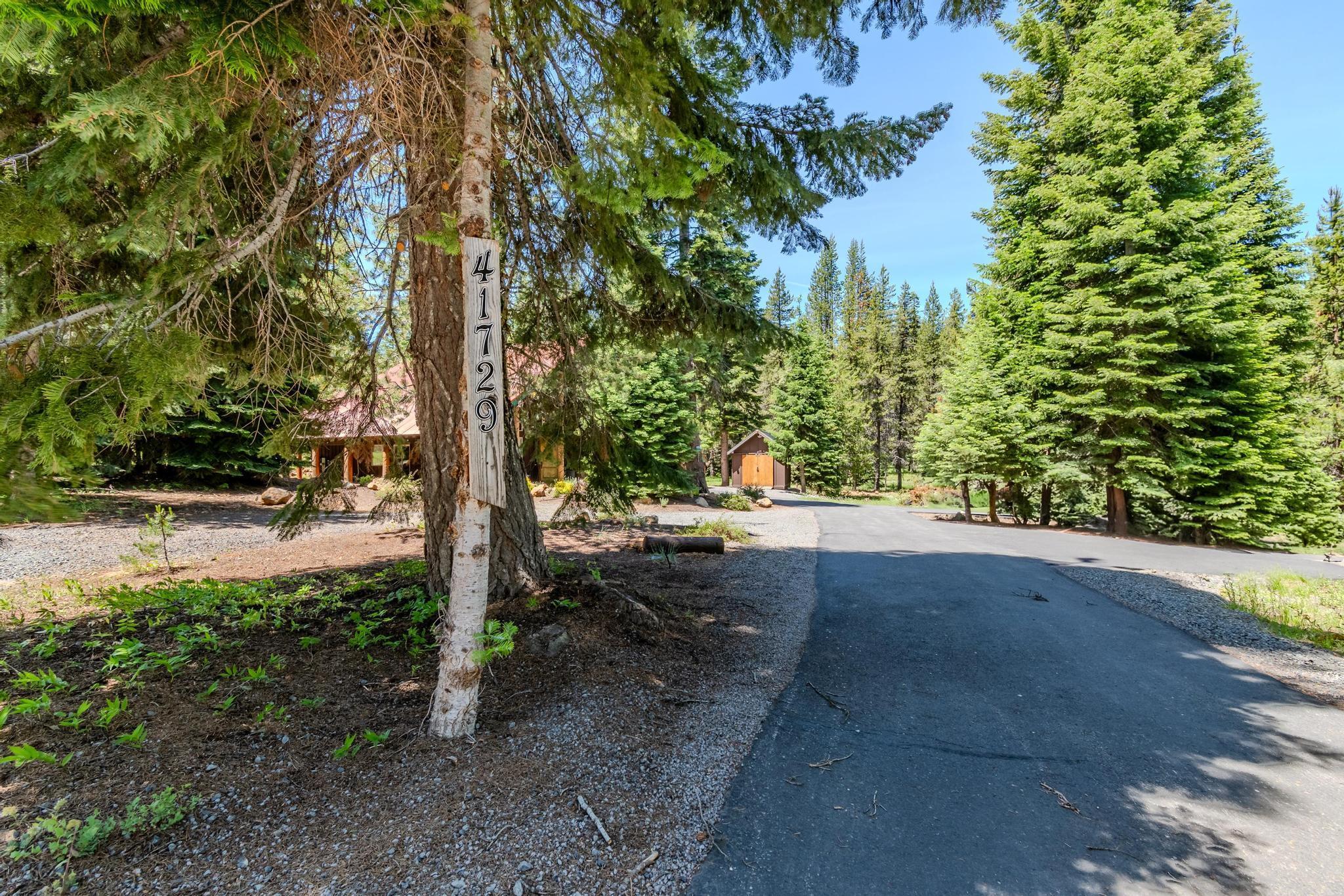 Property Photo: 41729 Timber Circle OR 97601