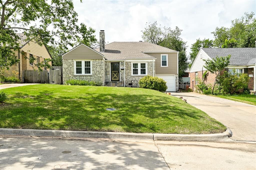 Property Photo: 712 NW 46th Street OK 73118