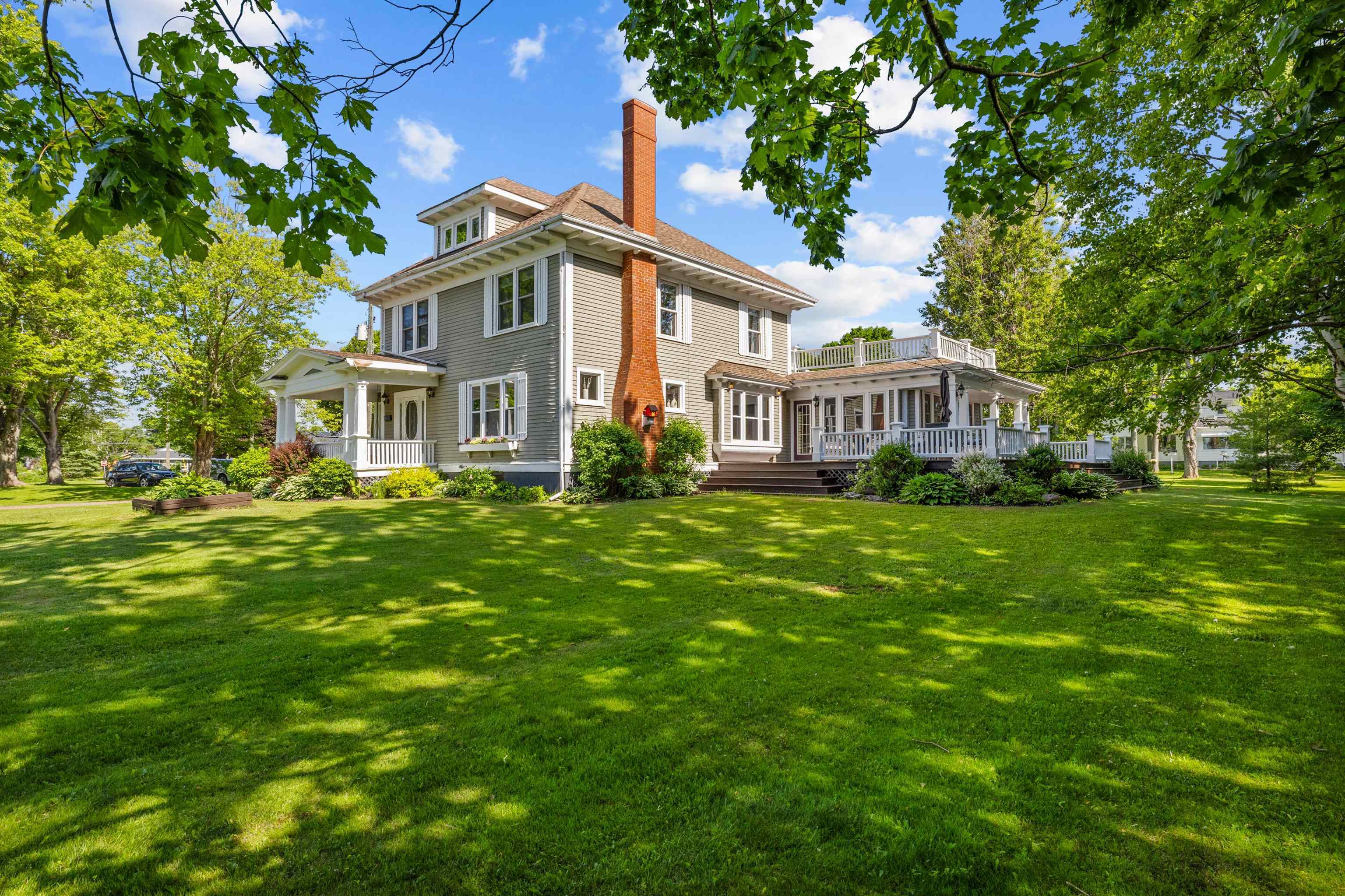 141 Victoria Road  Summerside PE C1N 2G6 photo