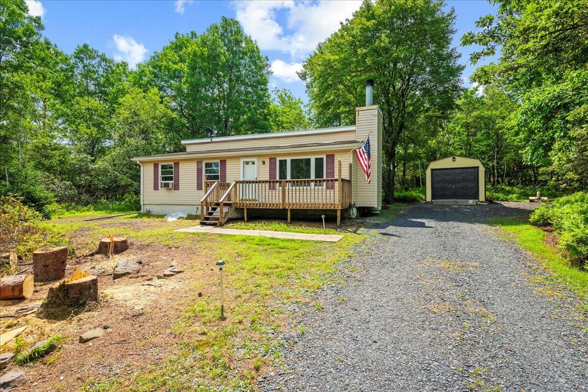 Property Photo:  605 N Scenic Drive  PA 18210 