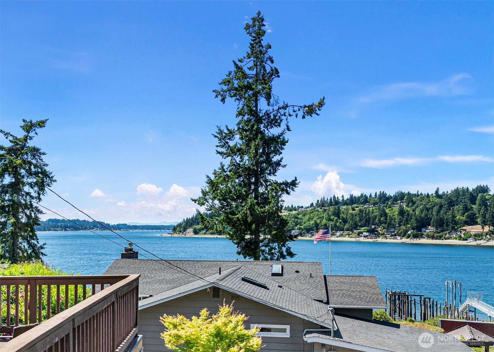 Property Photo: 819 Berg Court NW WA 98335