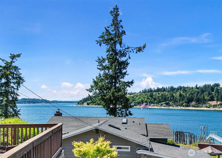 819  Berg Court NW  Gig Harbor WA 98335 photo