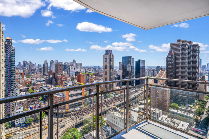 Property Photo:  303 E 57th Street 30F  NY 10022 