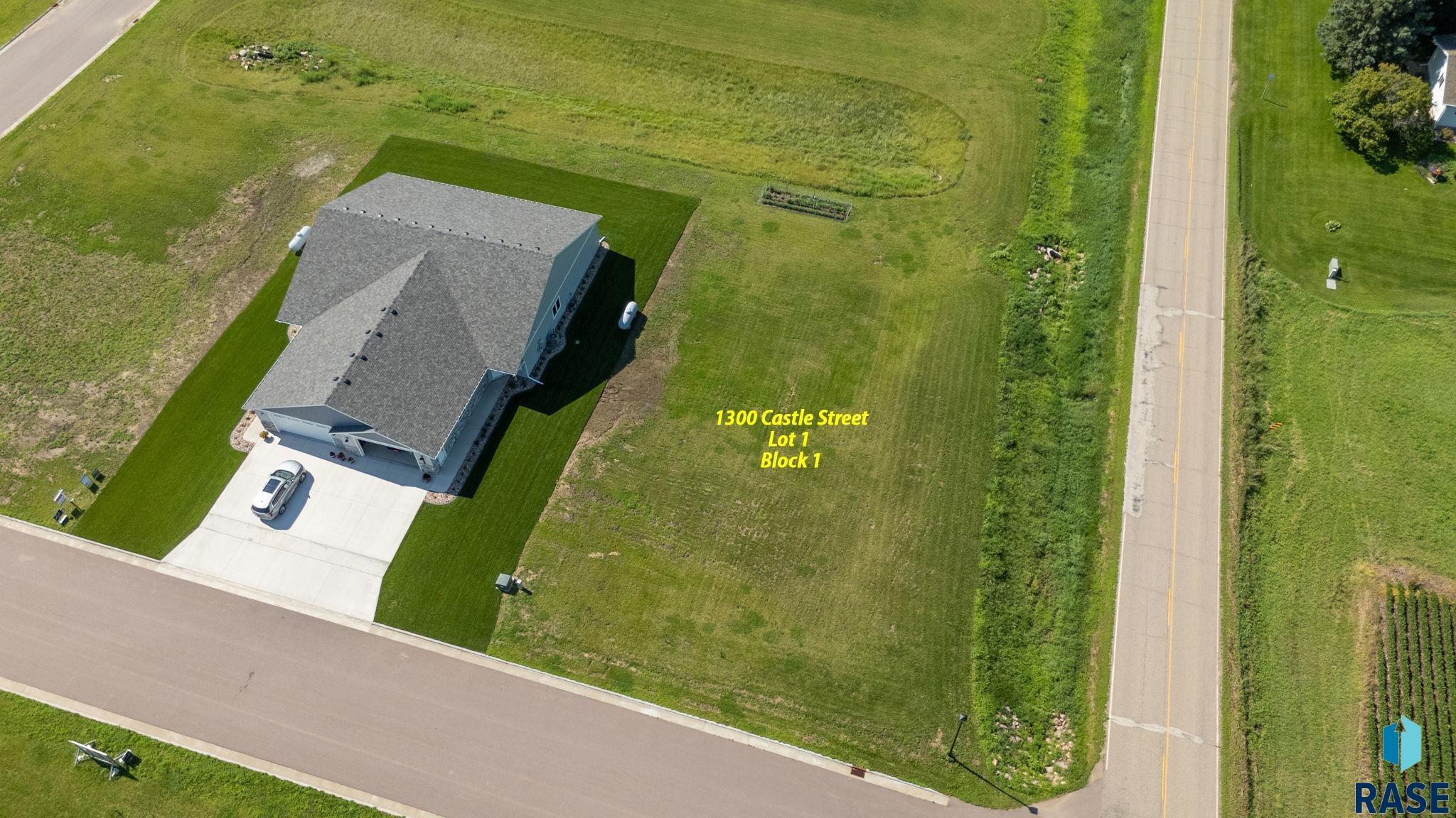 Property Photo: 1300 Castle St IA 51241