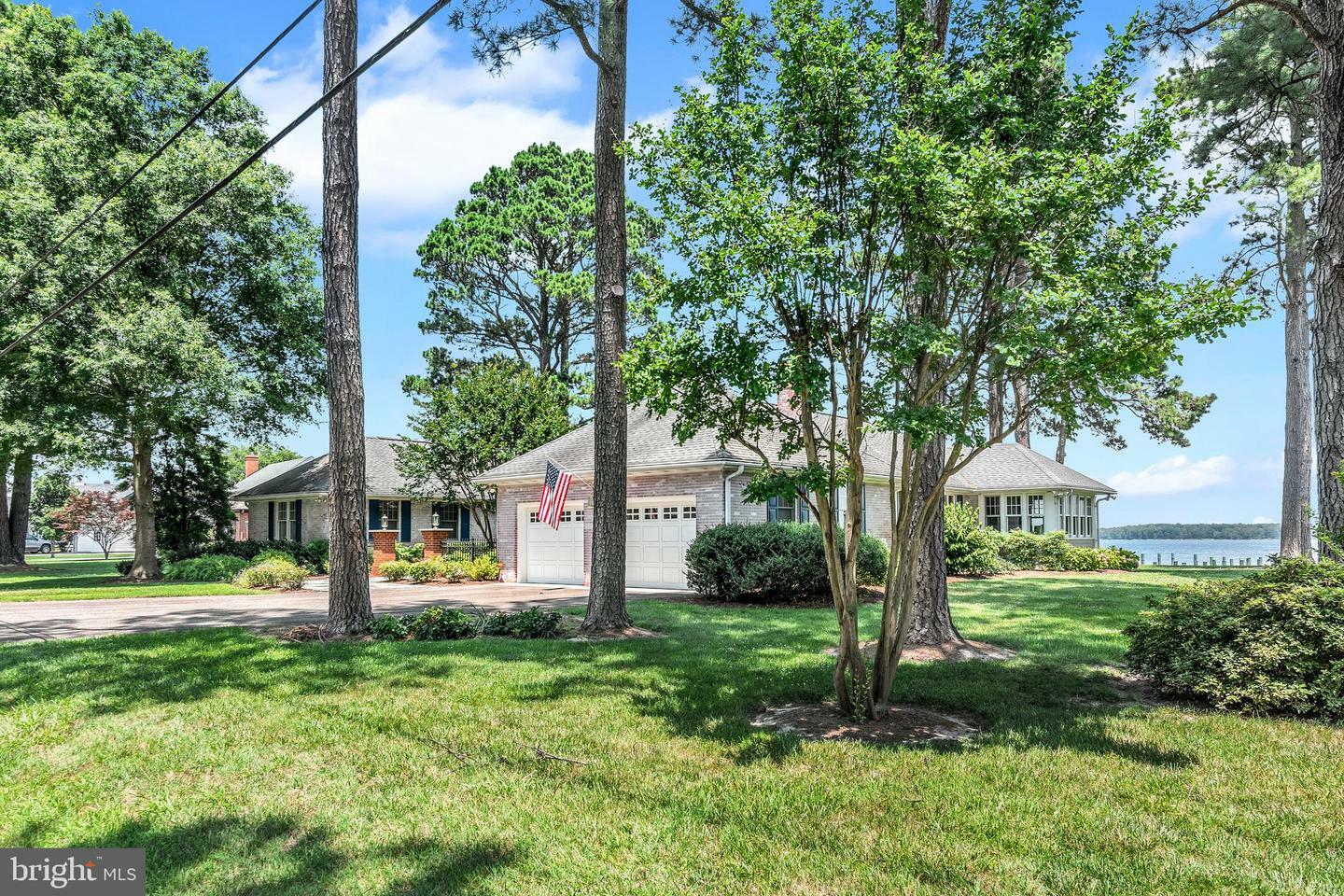 Property Photo: 900 Riverview Terrace MD 21663