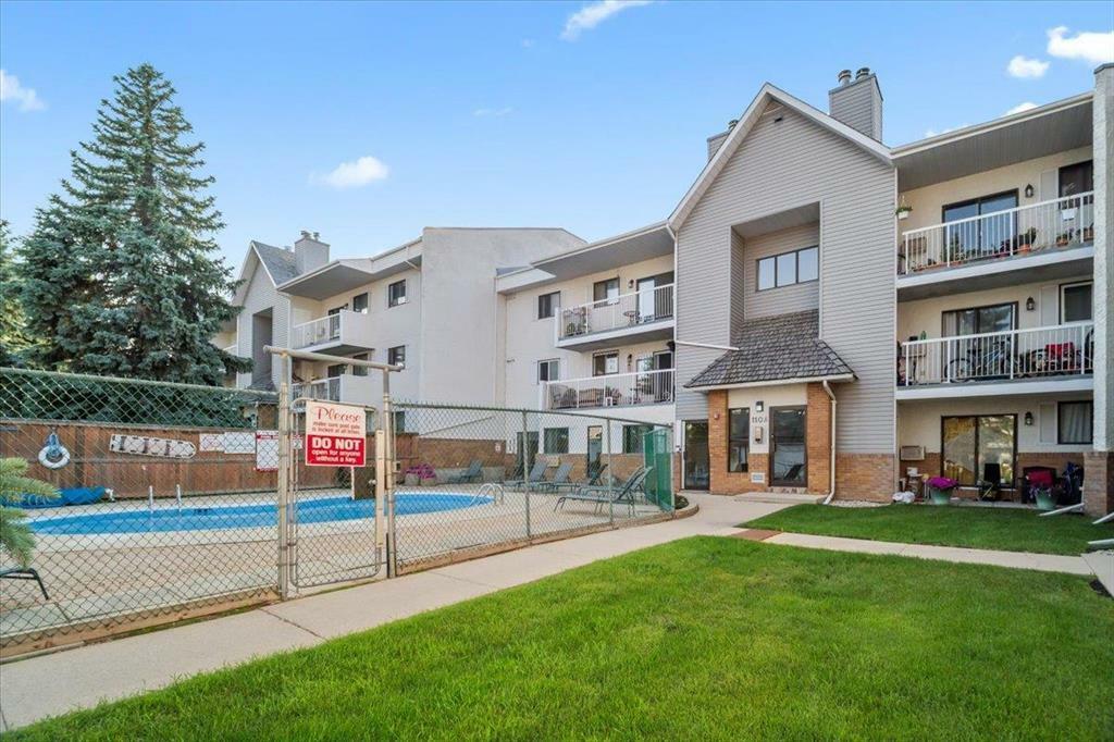 Property Photo: 110 Plaza Drive MB R3T 5K8