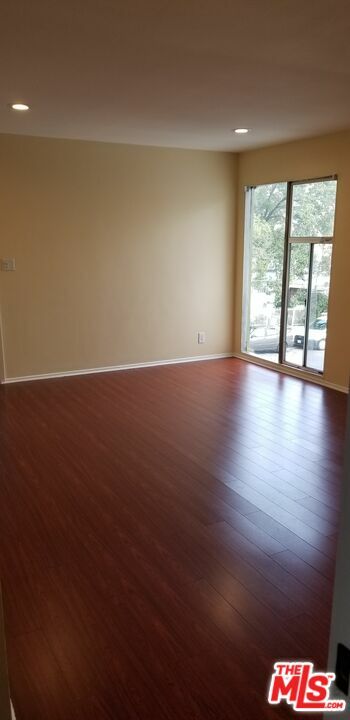 Property Photo: 5950 Carlton Way CA 90028